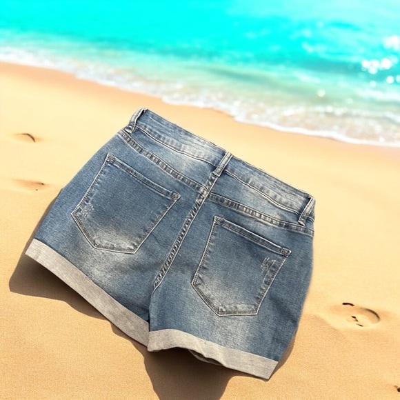 Distressed Jean Shorts - Picture 7 of 7